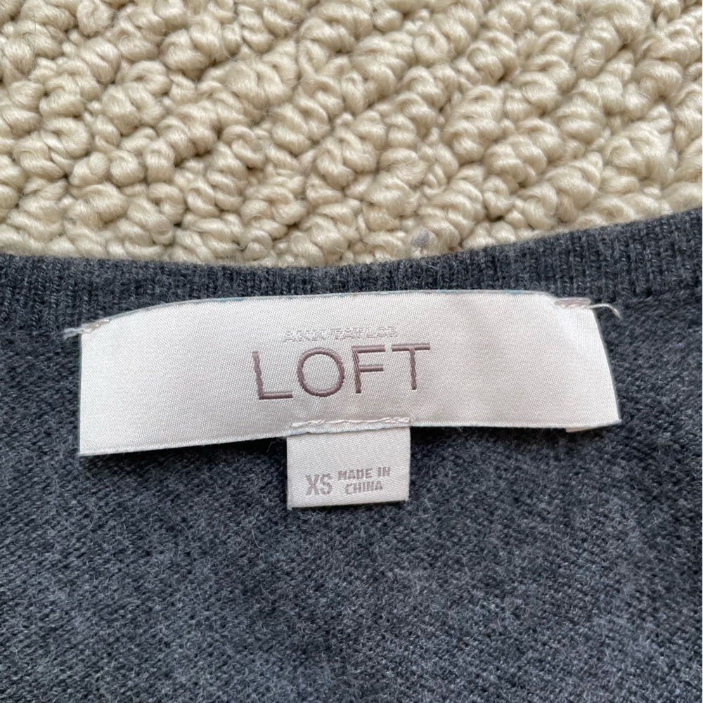 Loft V-neck Sweater - Picture 3 of 4